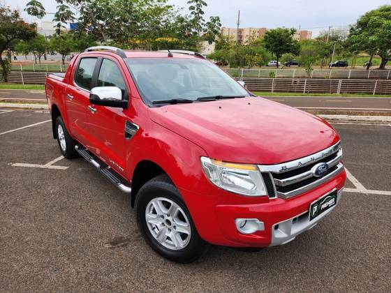 FORD RANGER 3.2 LIMITED 4X4 CD 20V DIESEL 4P AUTOMÁTICO